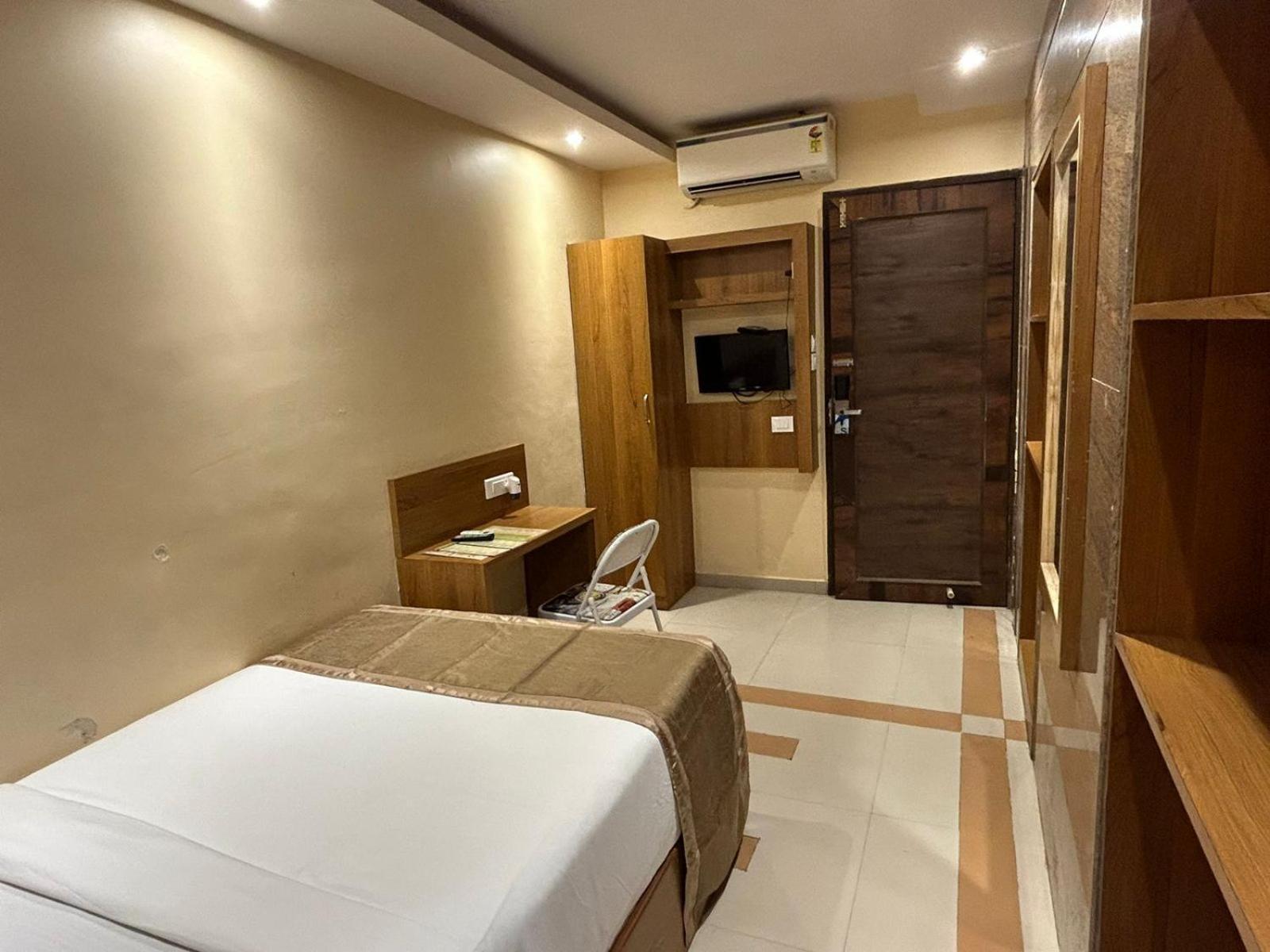 Hotel Bkc Mannat 孟买 外观 照片